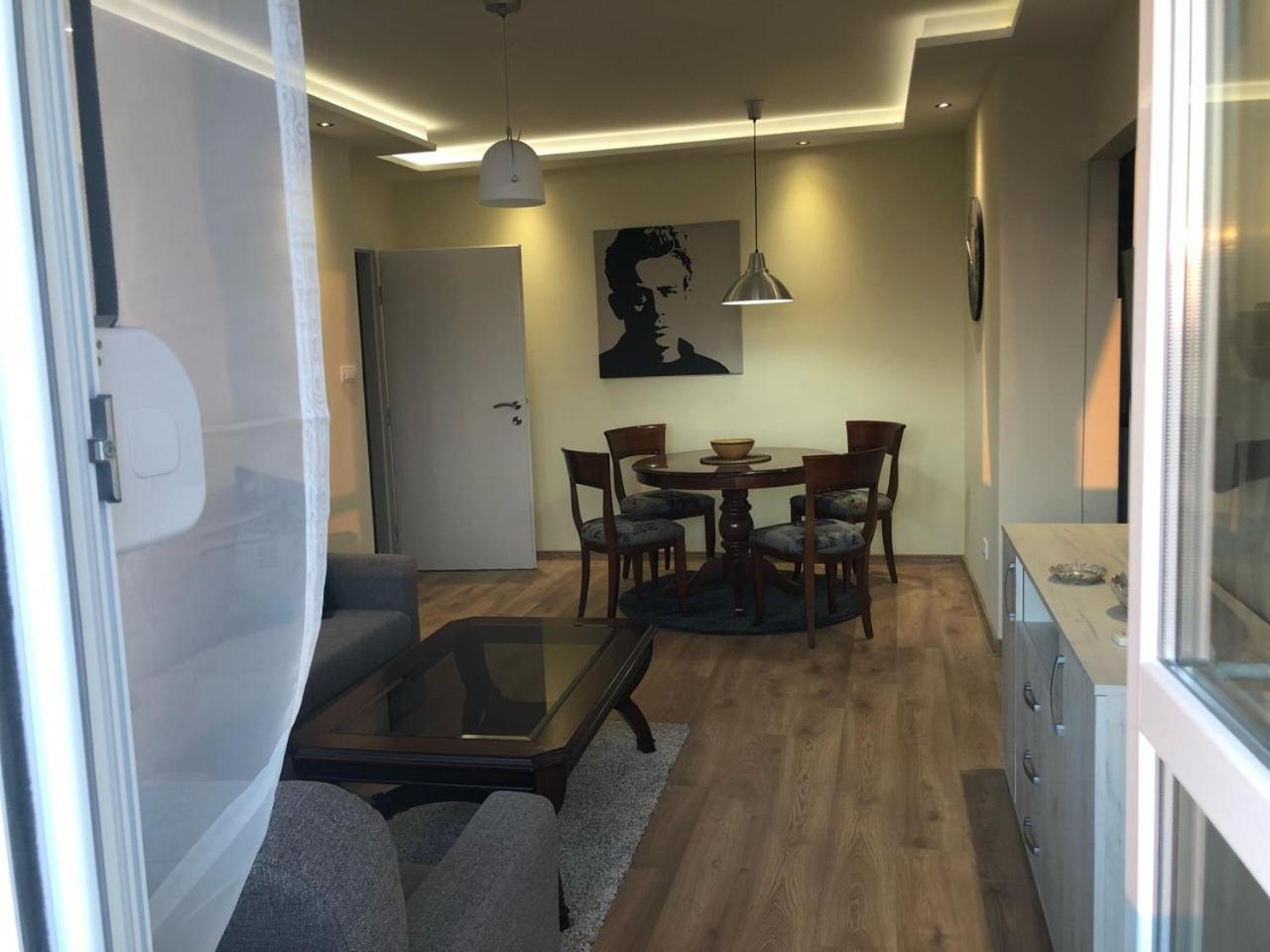 Alux Apartment Belgrado Exterior foto